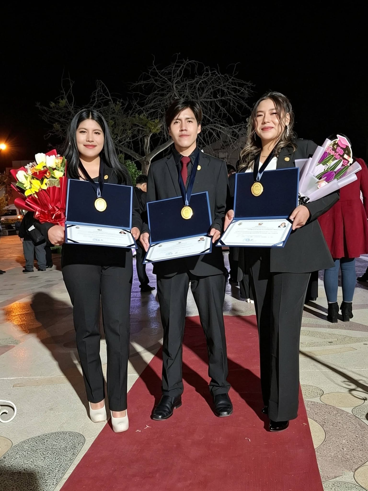 Ceremonia de entrega de títulos IESTP Chivay - foto 4